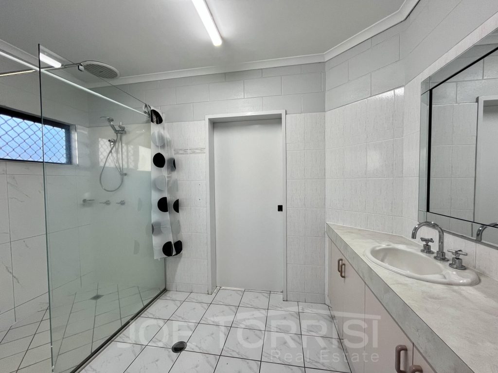 70 Kenneally Road, Mareeba - Thumbnail 8