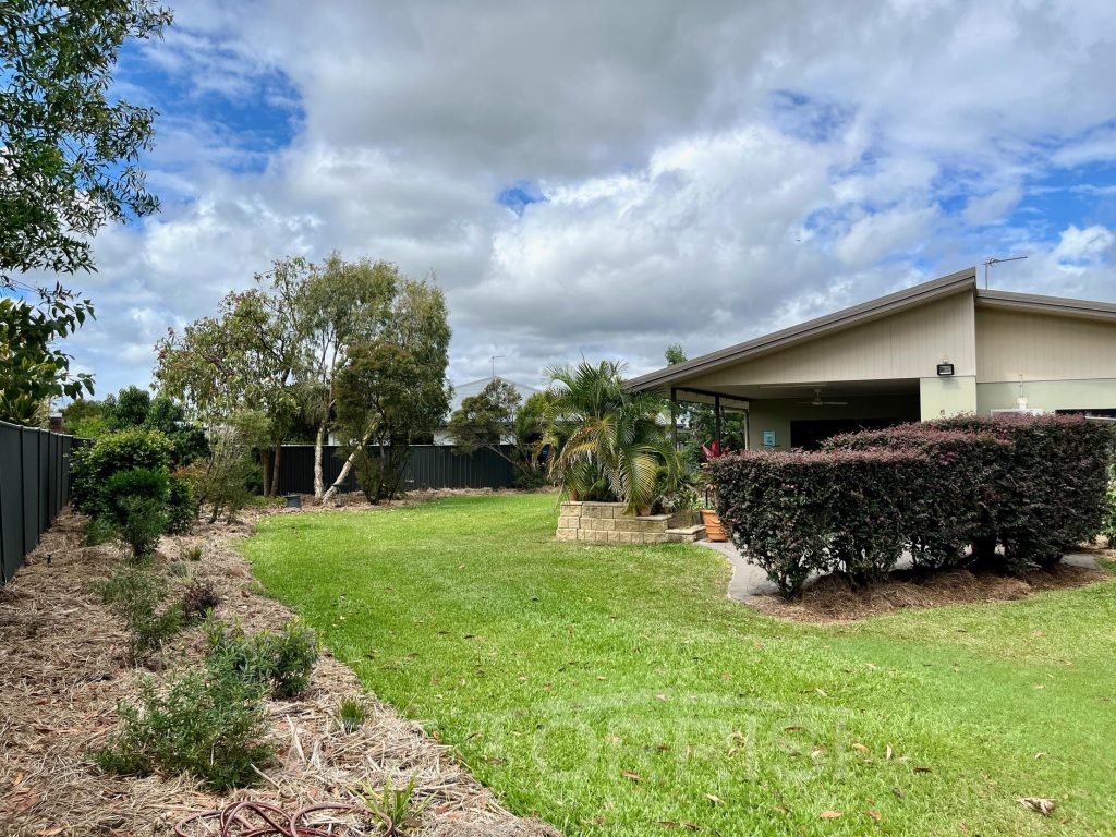 11 Frigate Close, Mareeba - Thumbnail 2