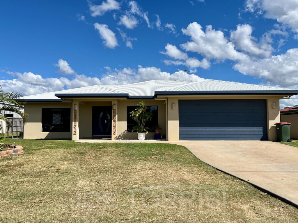 17 Amaroo Drive, Mareeba - Thumbnail 2