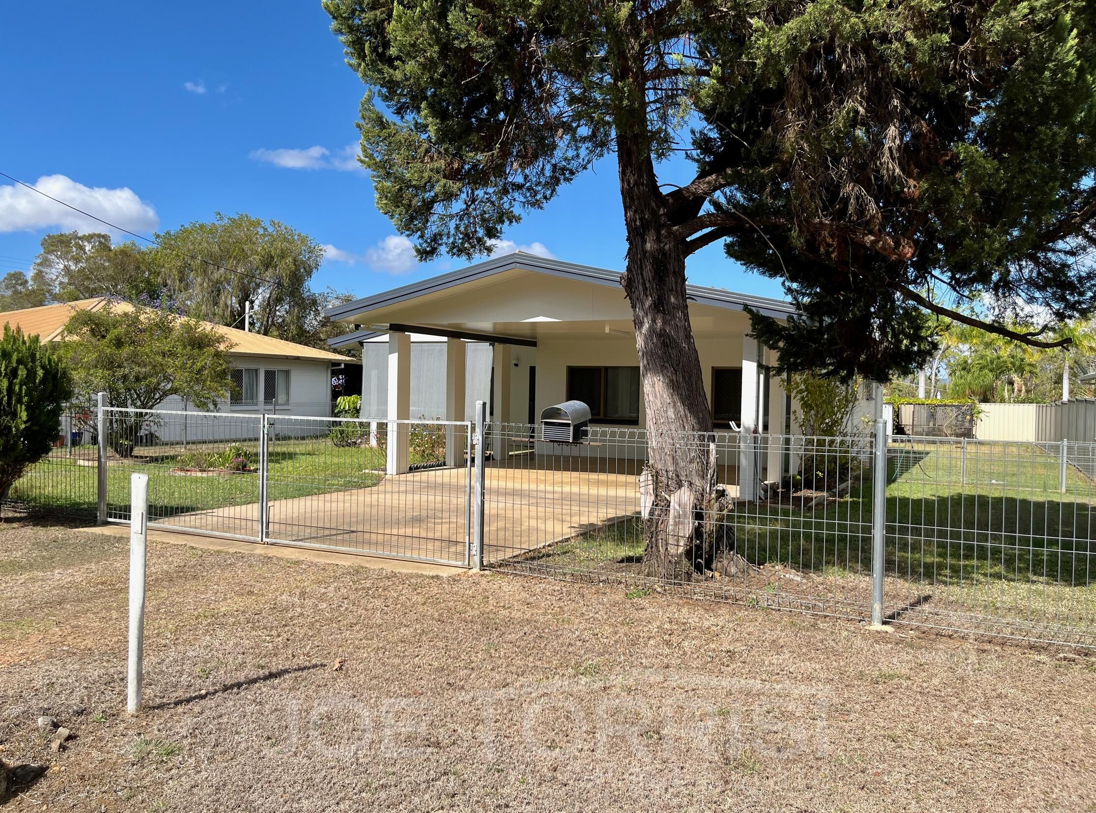 37 Martin Avenue, Mareeba - Image 1